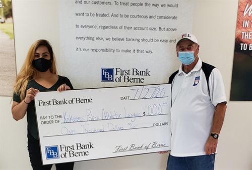 First Bank of Berne donates to Kokomo PAL