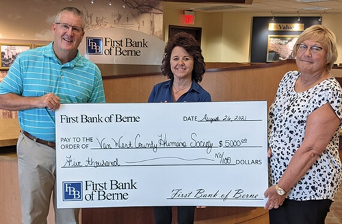 First Bank of Berne supports Van Wert Youth Baseball