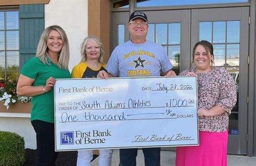 FIRST BANK OF BERNE DONATES SOUTH ADAMS ATHLETIC BOOSTERS