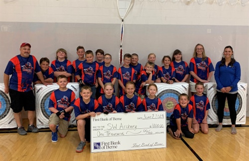 First Bank of Berne Donates to Southern Wells Archery