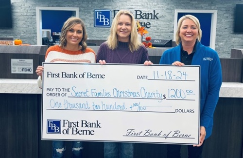 First Bank of Berne donates to Secret Families Christmas Charity of Jay County